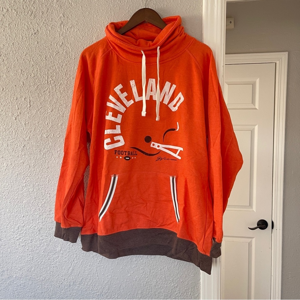 GV ART + DESIGN Cleveland Football Orange Hoodie XXL